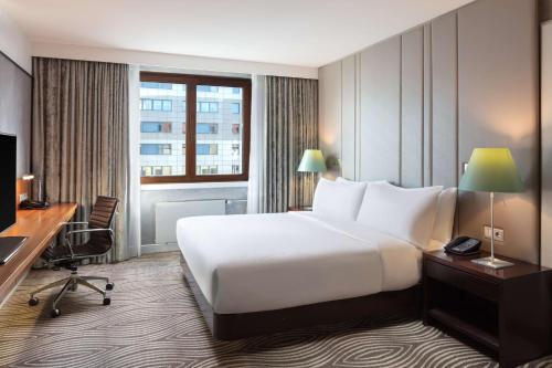 Katil atau katil-katil dalam bilik di Hilton Berlin
