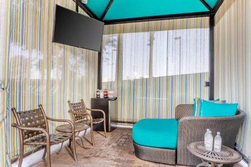 Hilton Grand Vacations Club on the Las Vegas Strip Image