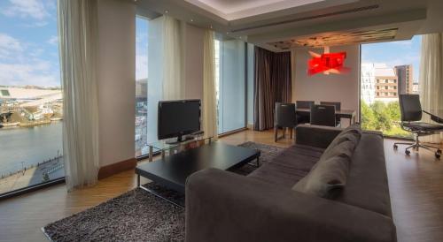 Hilton Liverpool City Centre Image