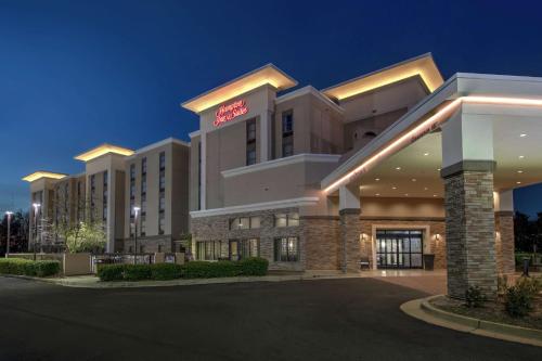 Hampton Inn & Suites Memphis-Wolfchase Galleria Image