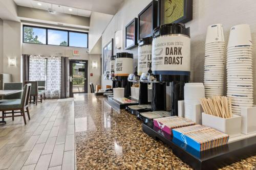 Hampton Inn & Suites Memphis-Wolfchase Galleria Image