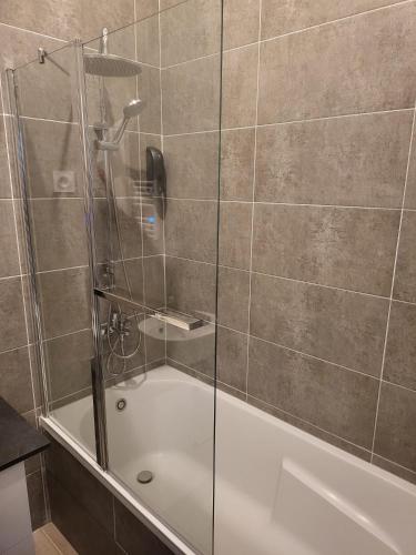 Bagno di Appartement 45 m2, proche gare Vernon-Giverny