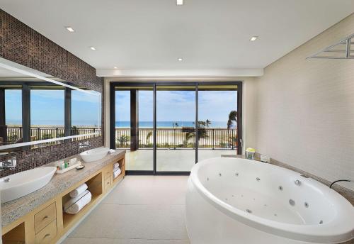 Koupelna v ubytování Hilton Cabo Verde Sal Resort