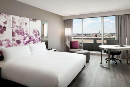 Hilton Washington DC National Mall The Wharf Image