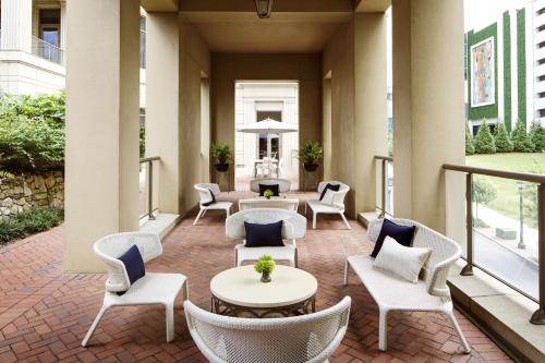 Waldorf Astoria Atlanta Buckhead Image
