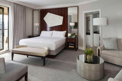 Waldorf Astoria Atlanta Buckhead Image