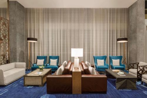 Carte Hotel San Diego Downtown, Curio Collection By Hilton Image