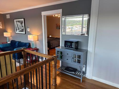 Гостиная зона в Captain's Suite @ The Homestead Oceanfront