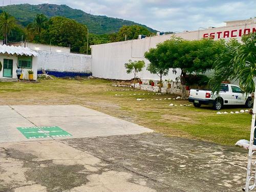 HOTEL CASA DEL REY!! – Photos 2