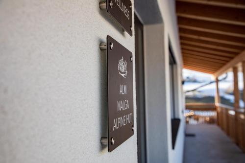 Φωτογραφία από το άλμπουμ του Kieserhof Apartment Alm σε Terento