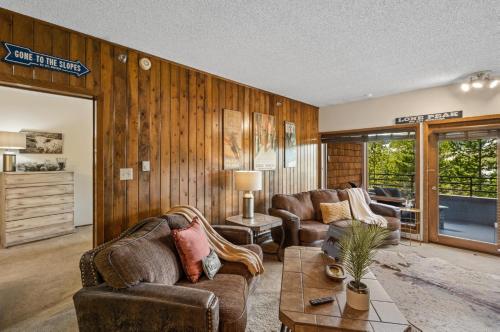 Un lugar para sentarse en Snowflake at Skycrest