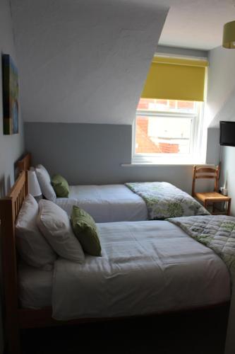 Gallery image of Beamsley Lodge B&B in Eastbourne