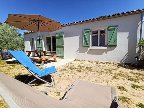 Photo de la galerie de l'établissement Maison Mimosa avec jardin clos - plage à 500m, à Chaucre