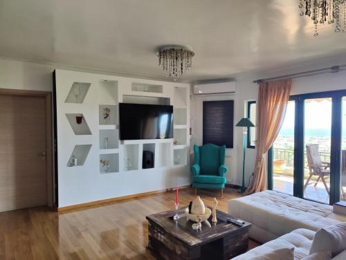 John's modern apartments artemida