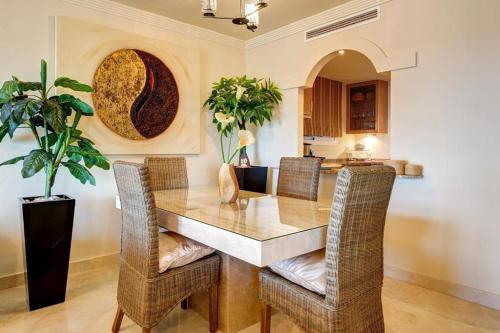 Frontline Beach Apartment - Sinfonia del Mar
