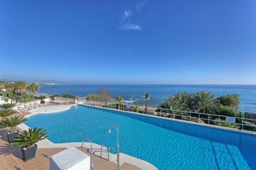 Frontline Beach Apartment - Sinfonia del Mar