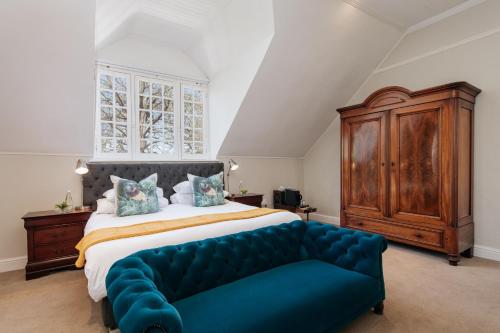 Katil atau katil-katil dalam bilik di River Manor Boutique Hotel by The Living Journey Collection