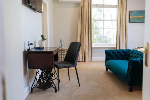 Ruang duduk di River Manor Boutique Hotel by The Living Journey Collection