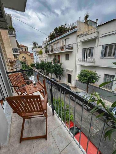 Athens Acropolis Nest