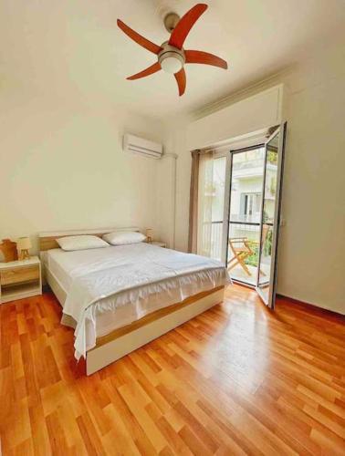Athens Acropolis Nest