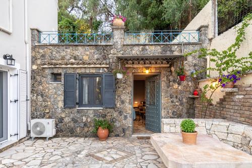 Harmony Garden Suite near Corfu Town