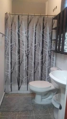 Φωτογραφία από το άλμπουμ του 2 Bed Cozy Townhouse & Terrace Pool σε Λα Σέιμπα