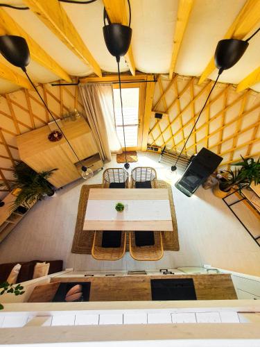 Χώρος καθιστικού στο Jurty Glamping