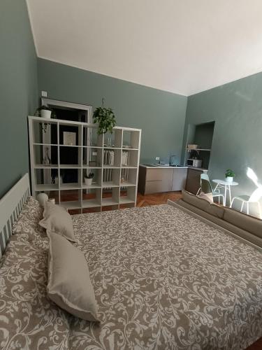 Ένα ή περισσότερα κρεβάτια σε δωμάτιο στο Valentino park suite