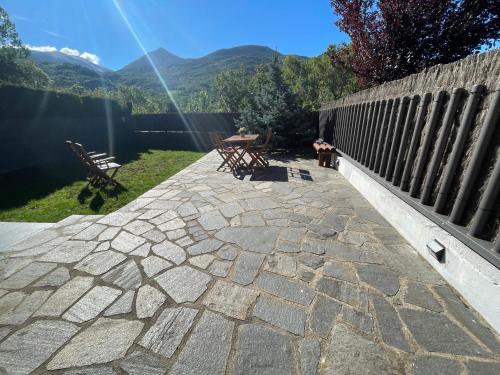 Gallery image of B49 - Bajo con Jardín Peguera - Villmor in Benasque