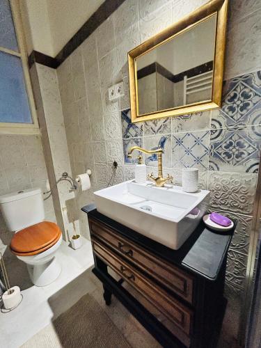 Butterfly free parking at riverside apartment