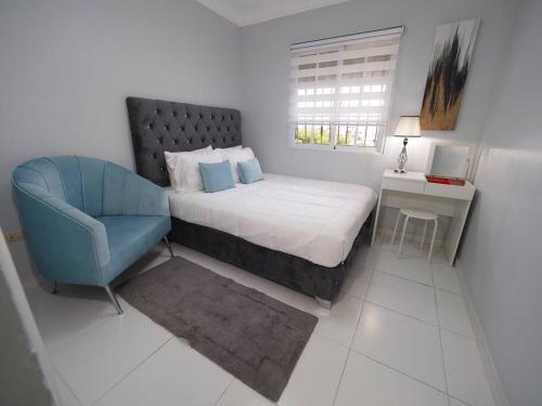 Postel nebo postele na pokoji v ubytování Villa Torres Luxury Apartment