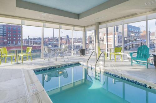 Home2 Suites Kansas City Downtown Image