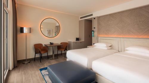 Hilton Rijeka Costabella Beach Resort And Spa — Bedroom