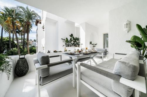 Luxury apartment in Puerto Banus La Alcazaba