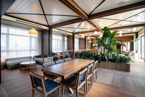 Posezení v ubytování Mountain View 1br w wd pool gym nr tech HQs SFO-1200