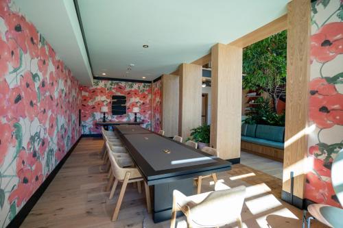 Posezení v ubytování Mountain View 1br w wd pool gym nr tech HQs SFO-1200