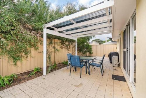 Seashell Cottage - Unit 47 At Cape View Resort – Photos 2