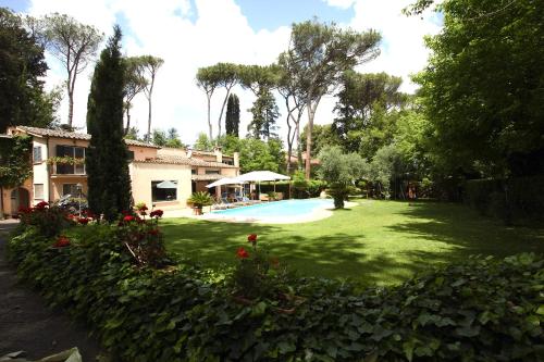 Appia Antica 2BR with swimming pool