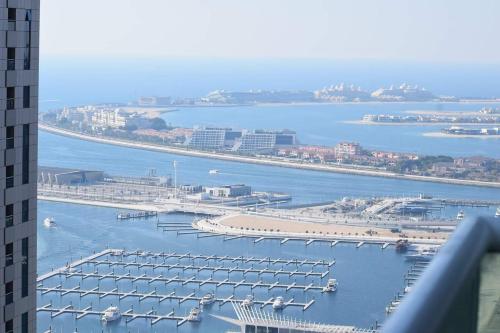 Entire private self catered sea view Apartments marina