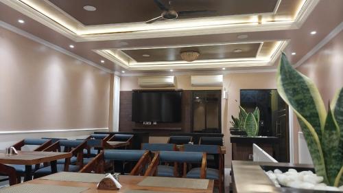 Posezení v ubytování Hotel Prabhat