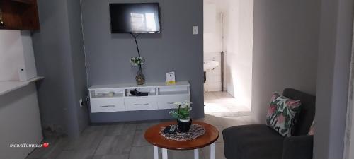 TV a/nebo společenská místnost v ubytování Rato Thato Guest House