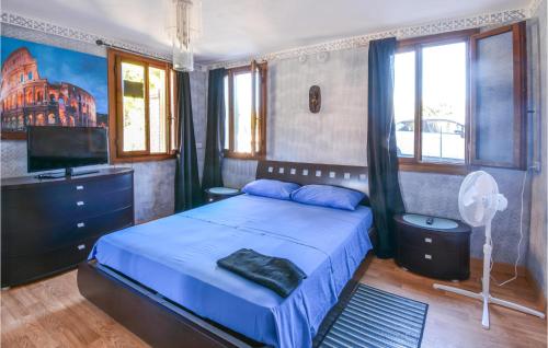 Postelja oz. postelje v sobi nastanitve Gorgeous Home In San Zenone D, Ezzelini With Kitchen