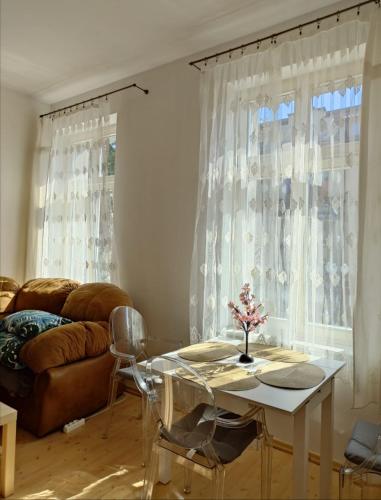 Beach 1 minuta,by Grand Hotel, Sheraton, molo, Best location