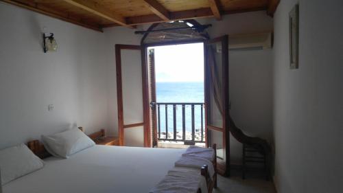 Spamandos Roomsにあるベッド