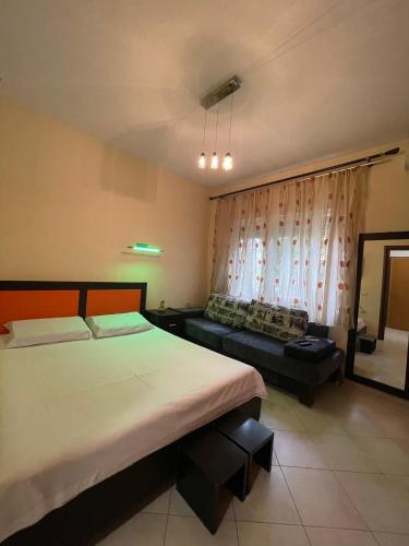 Orange Apartment - Imazhi 2