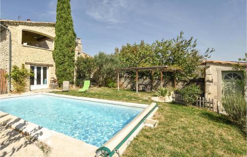 Nice Home In Taulignan With Outdoor Swimming Pool, Private Swimming Pool And 4 Bedrooms