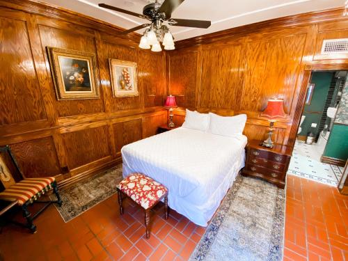 صورة لـ Park Place Inn and Cottages في سانفورد