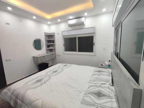 Afbeelding uit fotogalerij van Golden Rose Residence in Az Zabābidah