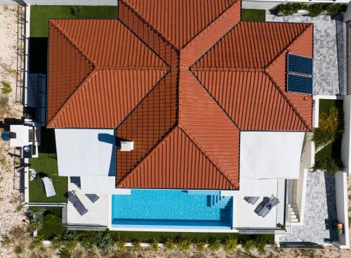 Kolam renang di atau dekat dengan Villa Infinity View