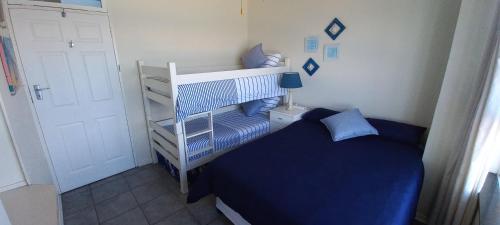 Katil atau katil-katil dalam bilik di 703 High Tide, Holiday Apartment, Main Beach, Amanzimtoti